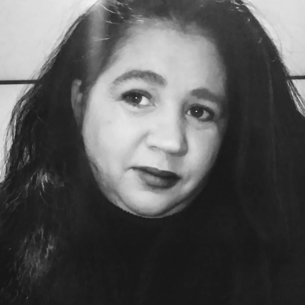 Meet your Posher, Leigh